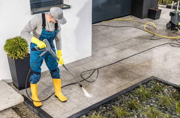 Best Concrete Pressure Washing  in Midland, PA